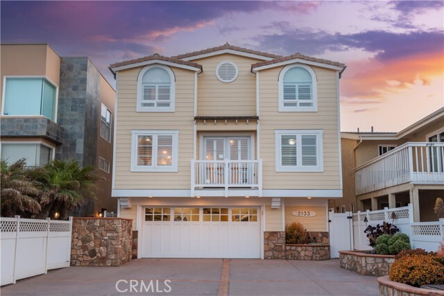 Property Photo: 2133 Ocean Drive CA 93035