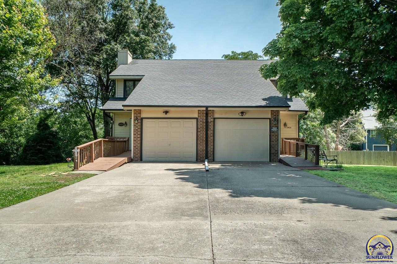Property Photo: 3424 SE Walnut Dr KS 66605