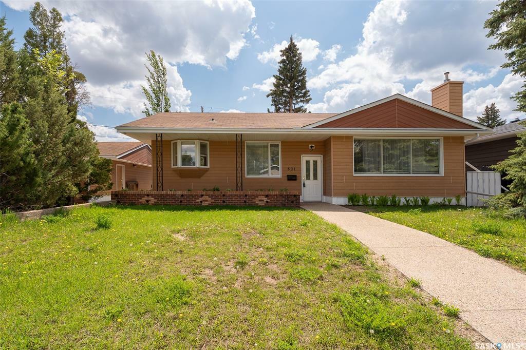 Property Photo:  801 Keith Street  SK S6H 5R3 
