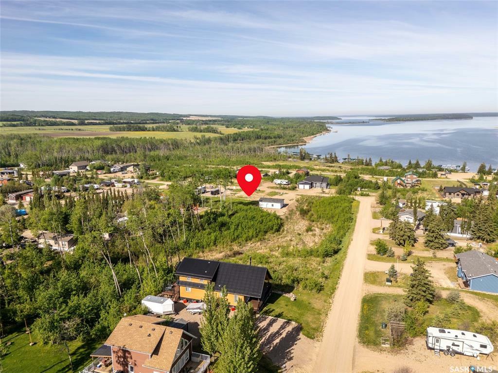 Property Photo:  914 Diamond Willow Drive  SK S0M 1A0 