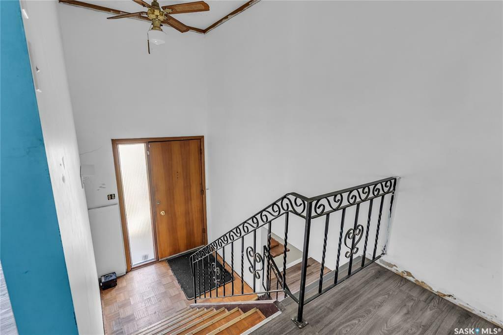 Property Photo:  35 Richmond Crescent  SK S7K 1A7 