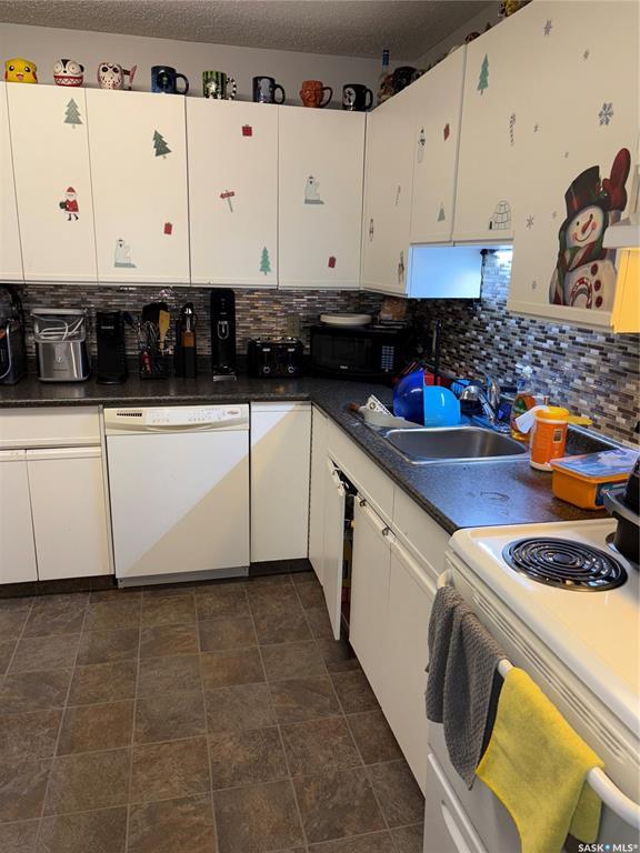 Property Photo: 209A Cree Place 301 SK S7K 7X9