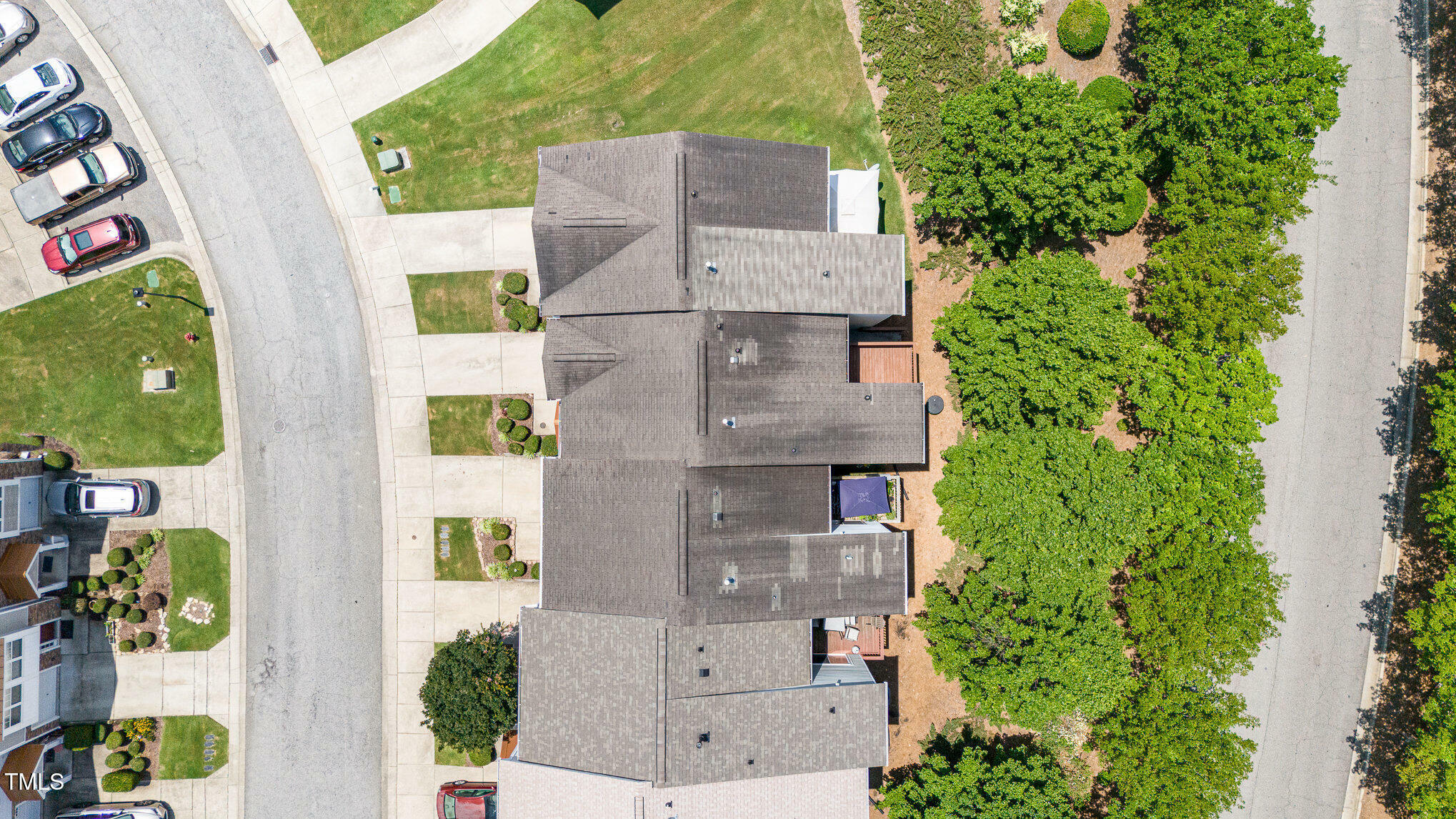 Property Photo:  1527 Haywards Heath Lane  NC 27502 
