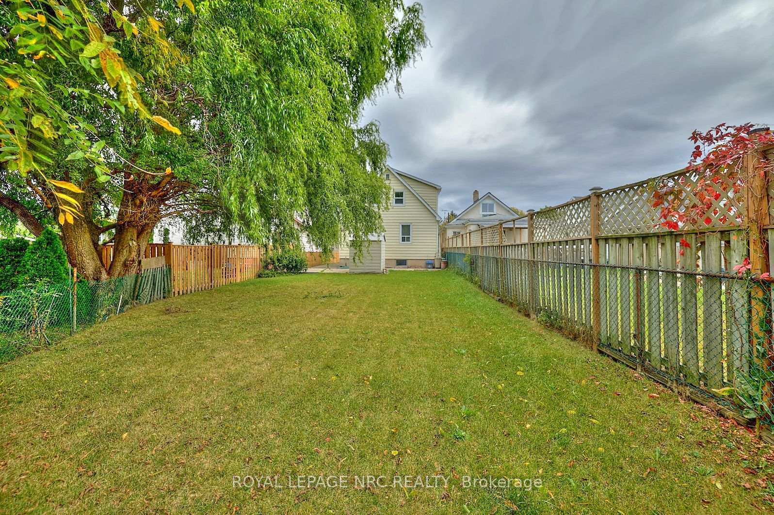 Property Photo:  223 Niagara Street  ON L2M 4V3 