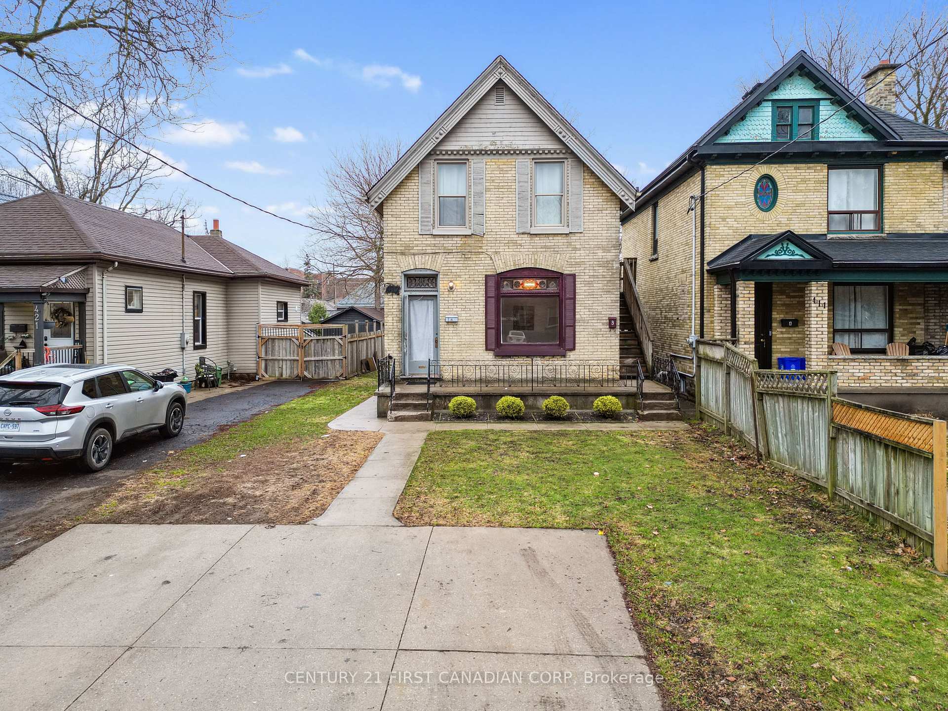 Property Photo: 417 Grey Street ON N6B 1H1