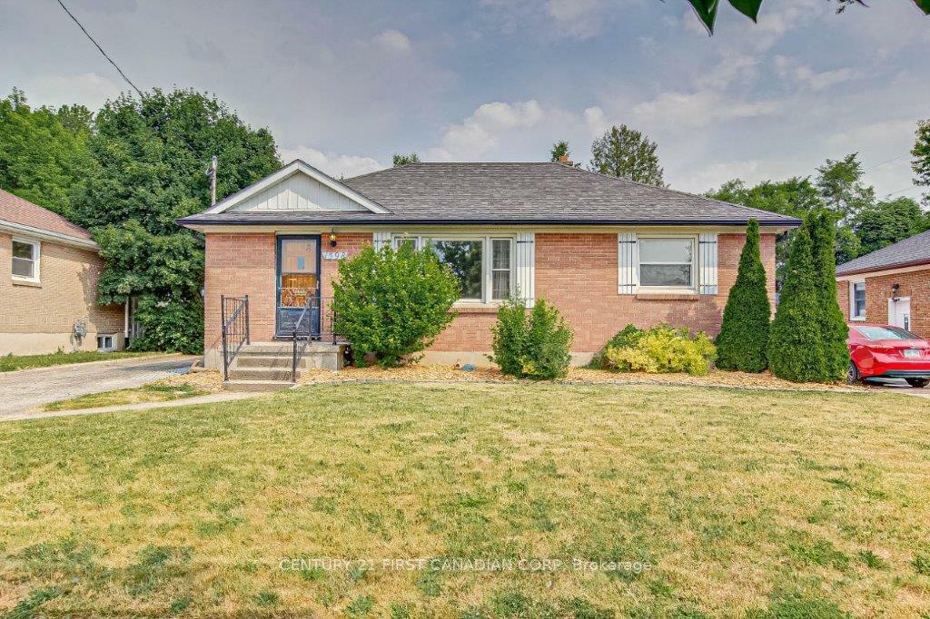 Property Photo: 1598 Hansuld Street ON N5V 1Y5