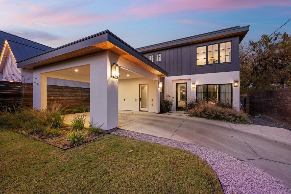 Property Photo: 1702 Bauerle Avenue TX 78704