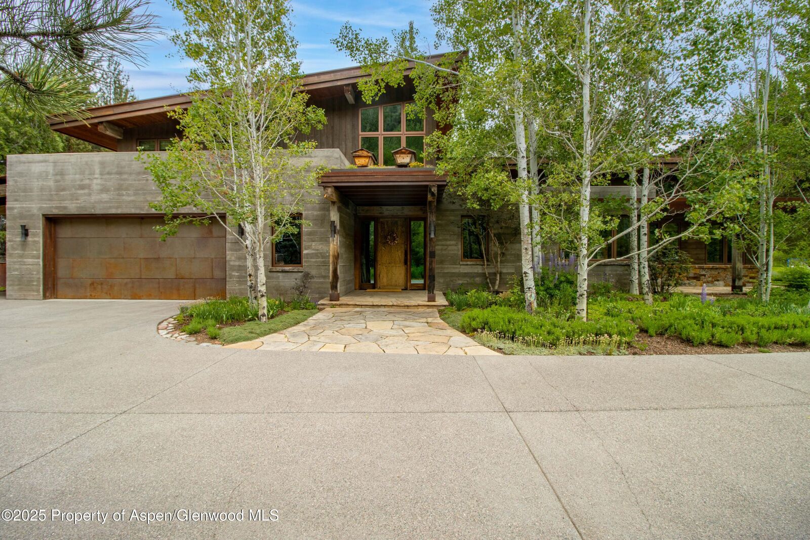 Property Photo:  2701 County Rd 100  CO 81623 
