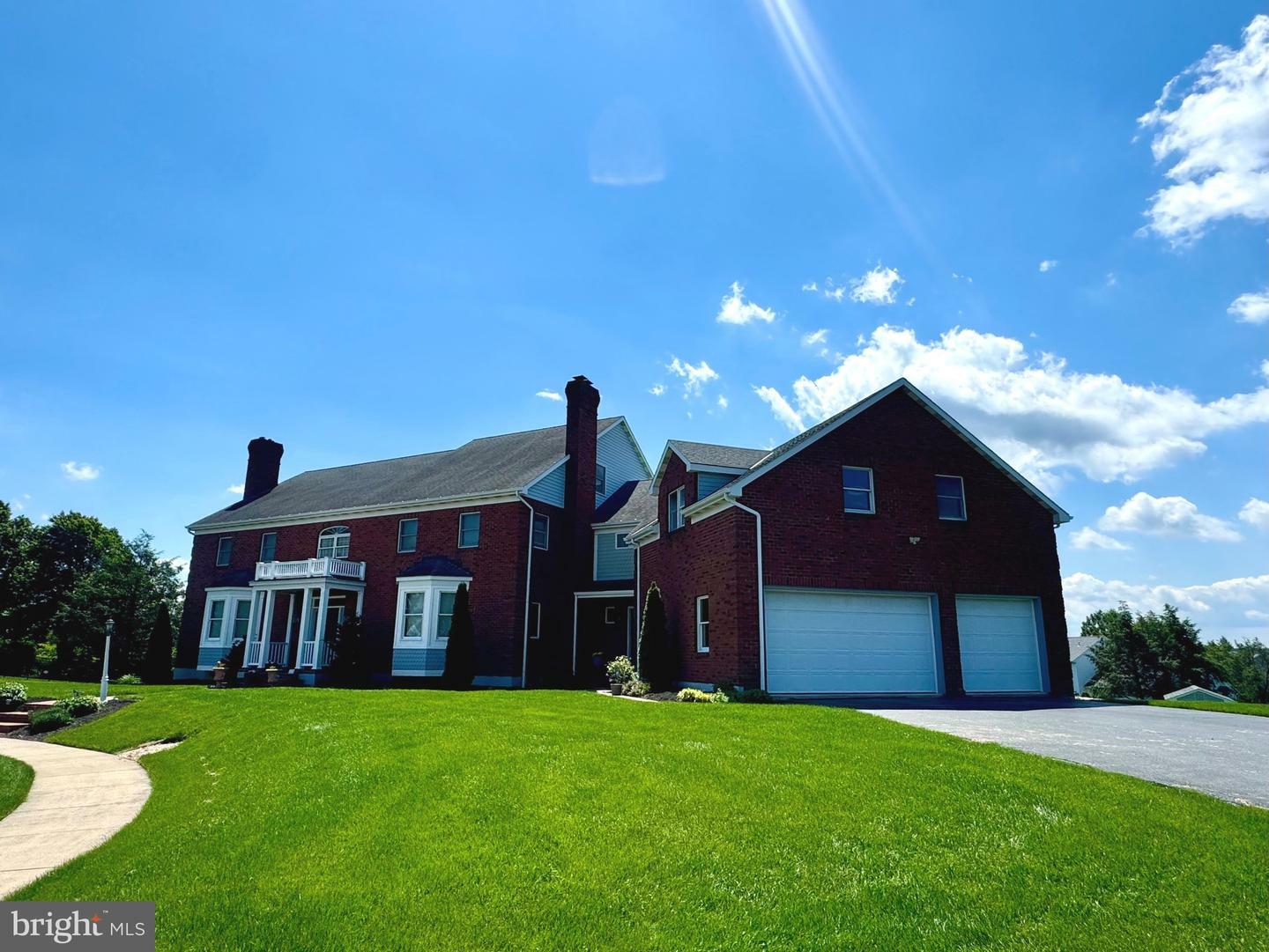 Property Photo:  324 W Orchard Drive  PA 17078 