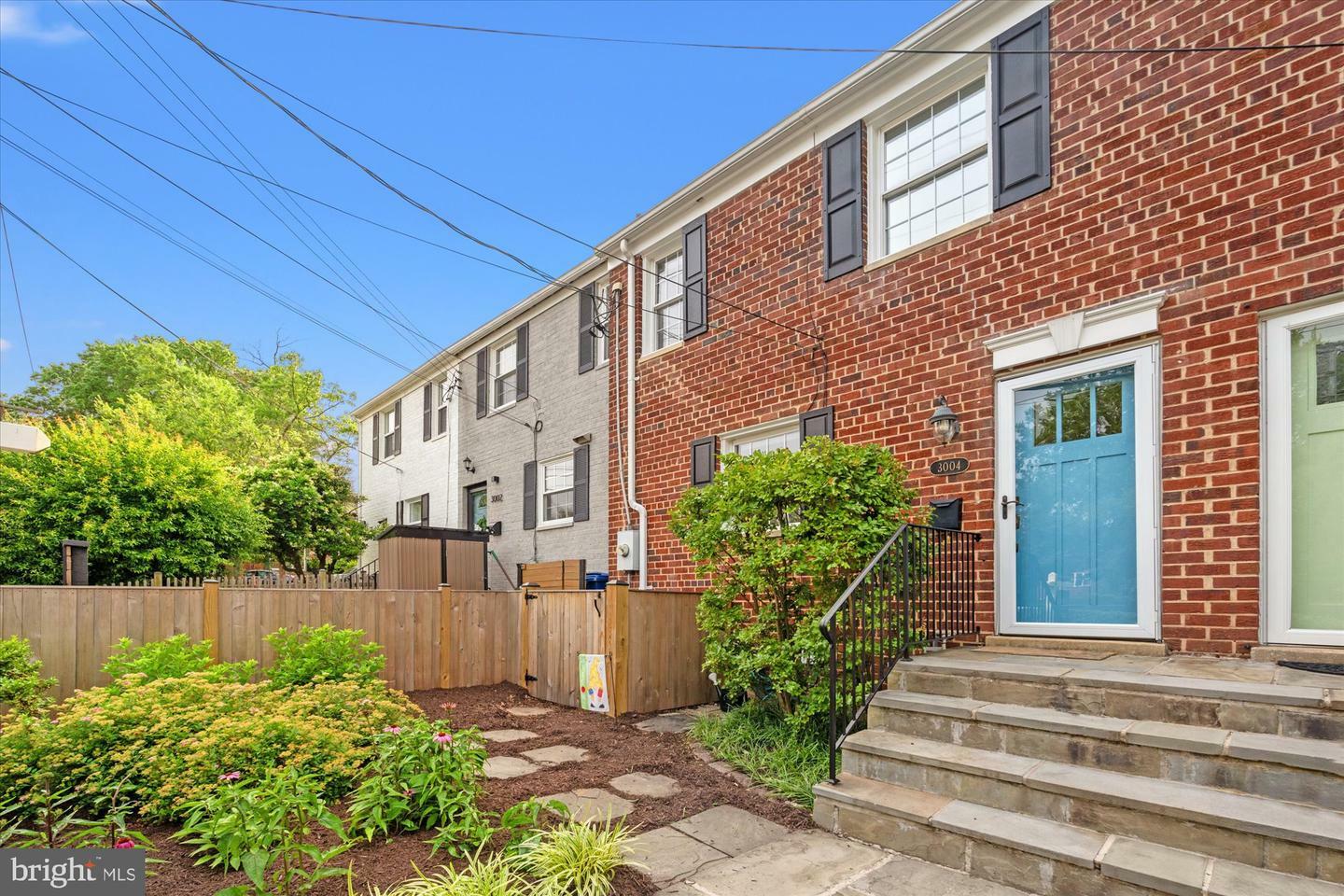 Property Photo: 3004 Landover Street VA 22305