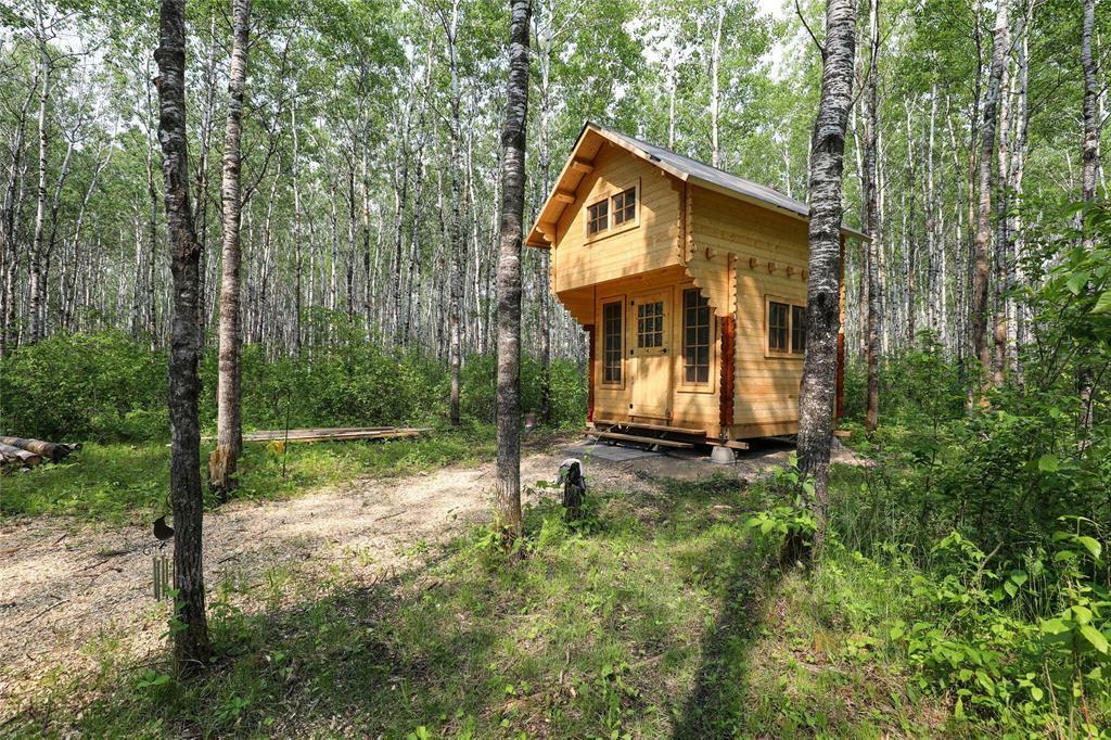 Photo de la propriété: 40125 48 Rd North Road North MB R5J 0A2