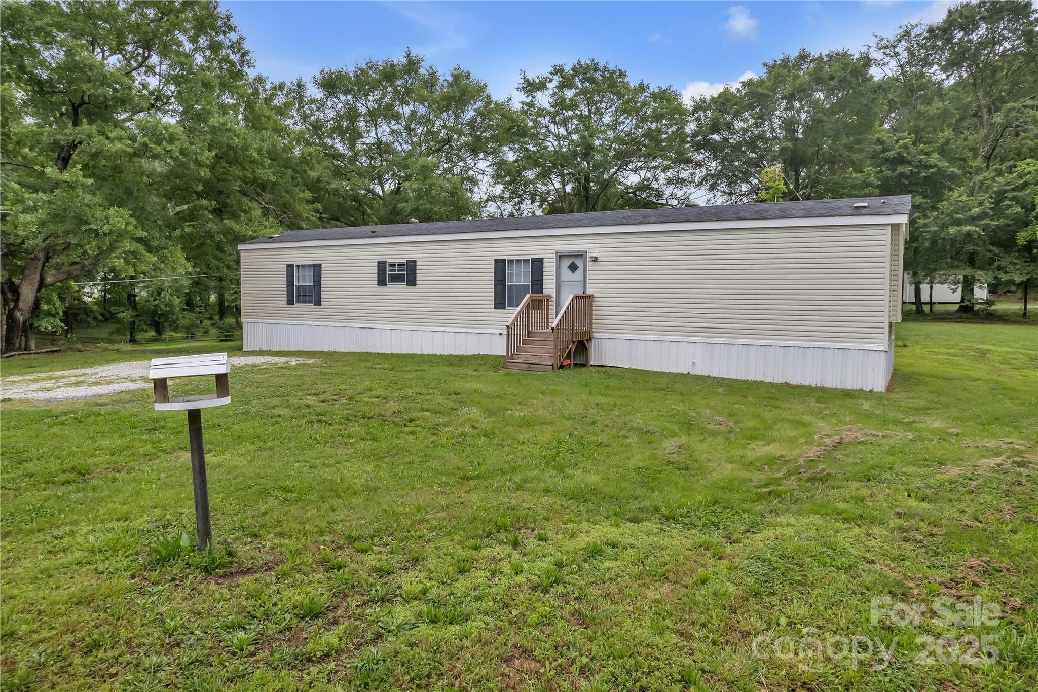 Property Photo: 203 Bethlehem Church Road NC 28073