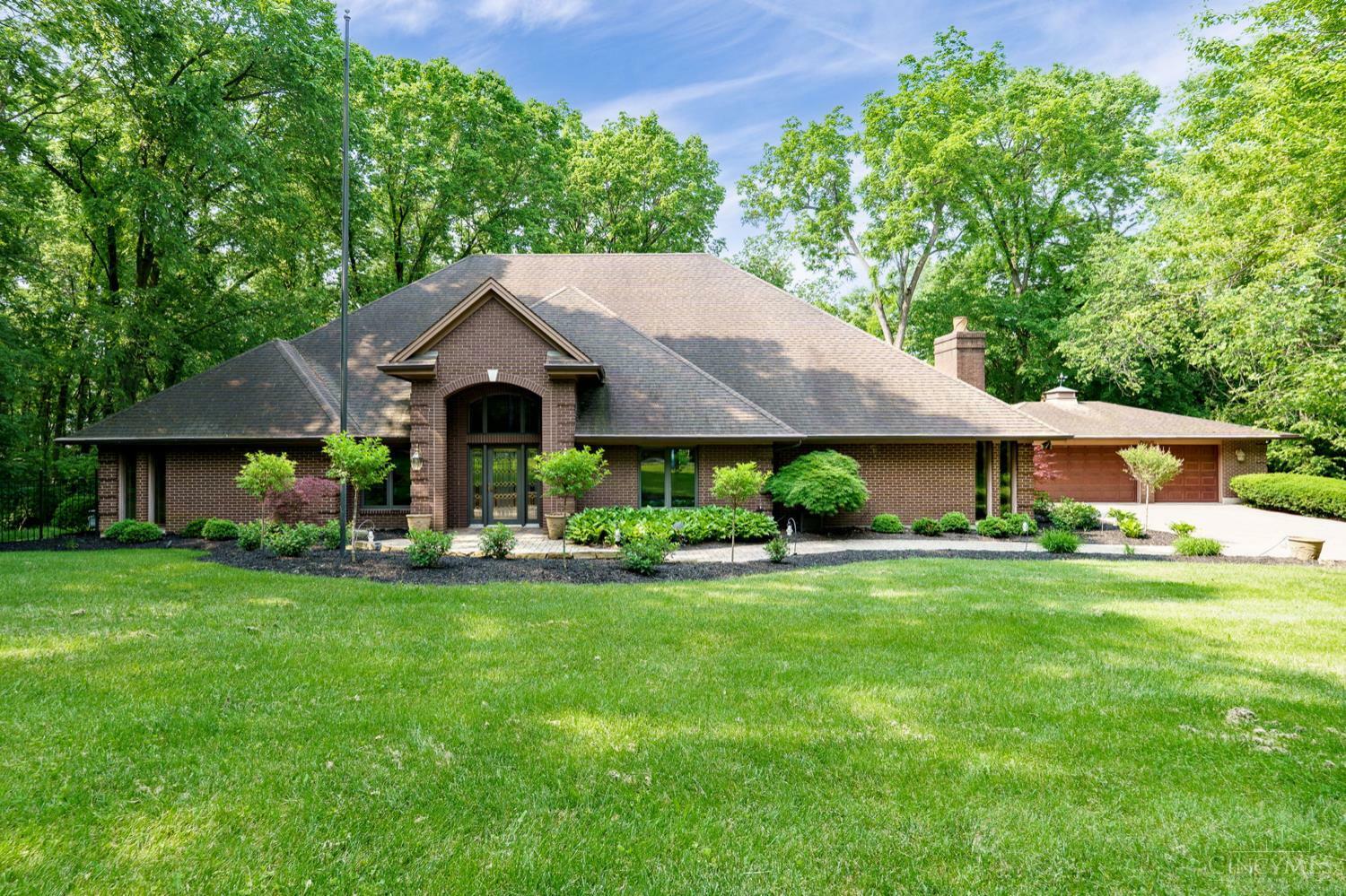 1211 Runnymede Road  Oakwood OH 45419 photo