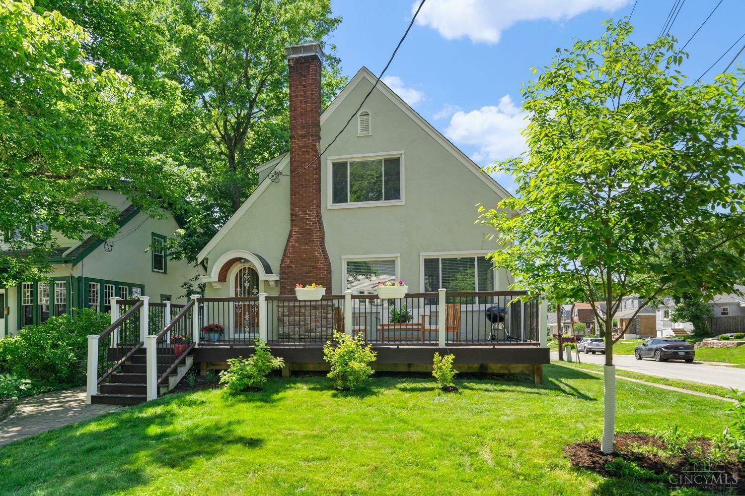 Property Photo: 6273 Cortelyou Avenue OH 45213