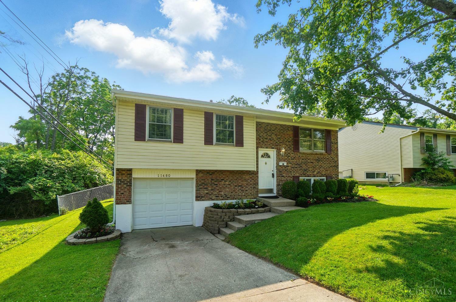 Property Photo: 11480 Riga Court OH 45240