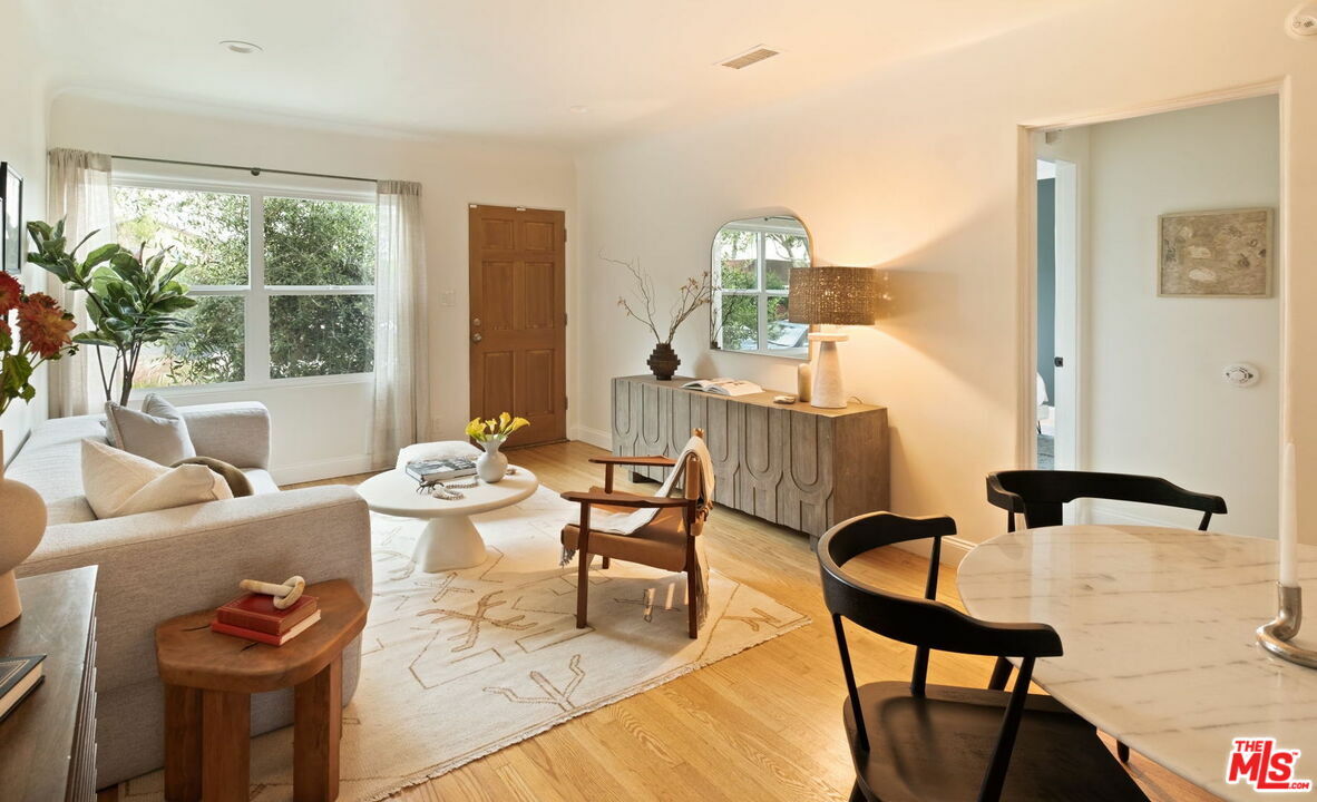 Property Photo: 4840 Westhaven St CA 90016