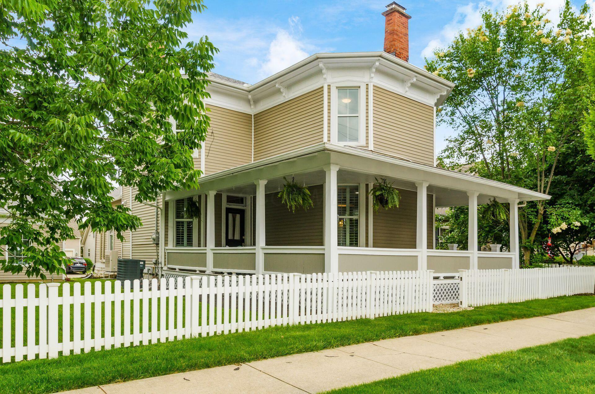 Property Photo: 543 N State Street OH 43082