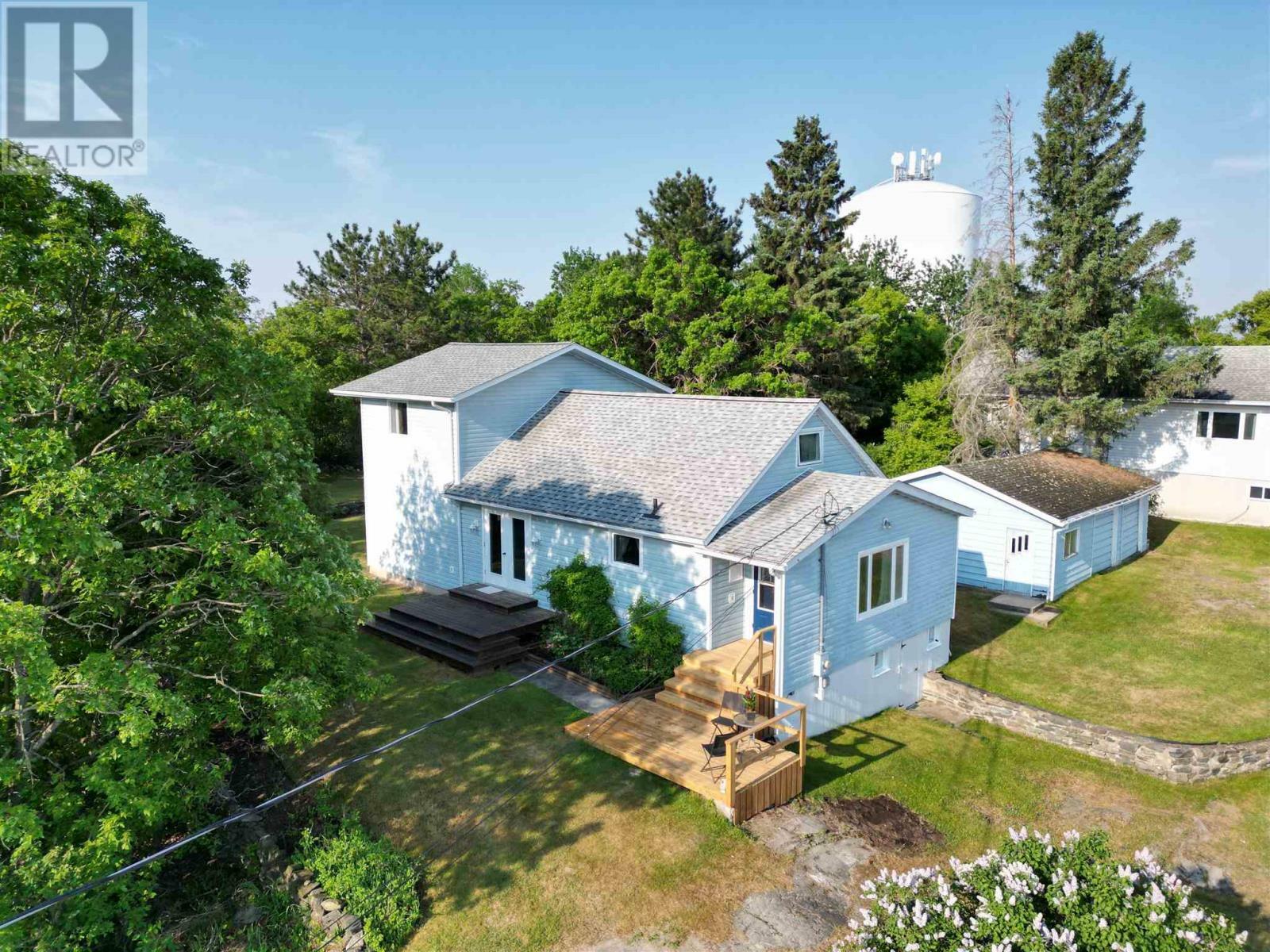 Property Photo: 616 Sixth Street ON P0X 1C0