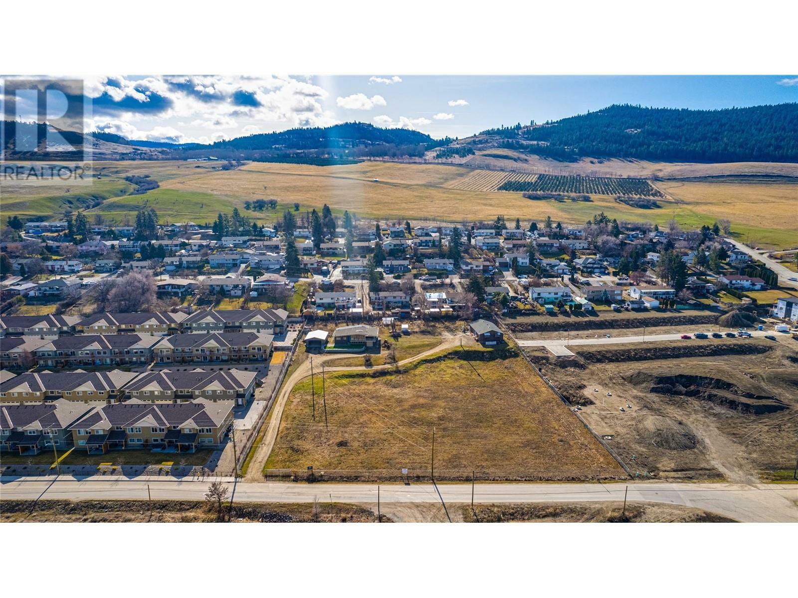 Property Photo: 6650 Okanagan Avenue BC V1H 1M2