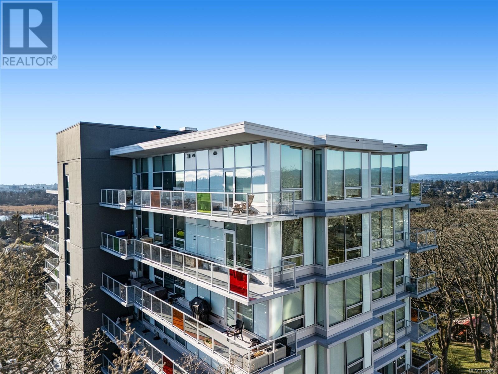 Property Photo: 4009 Rainbow Hill Lane 805 BC V8X 0B3