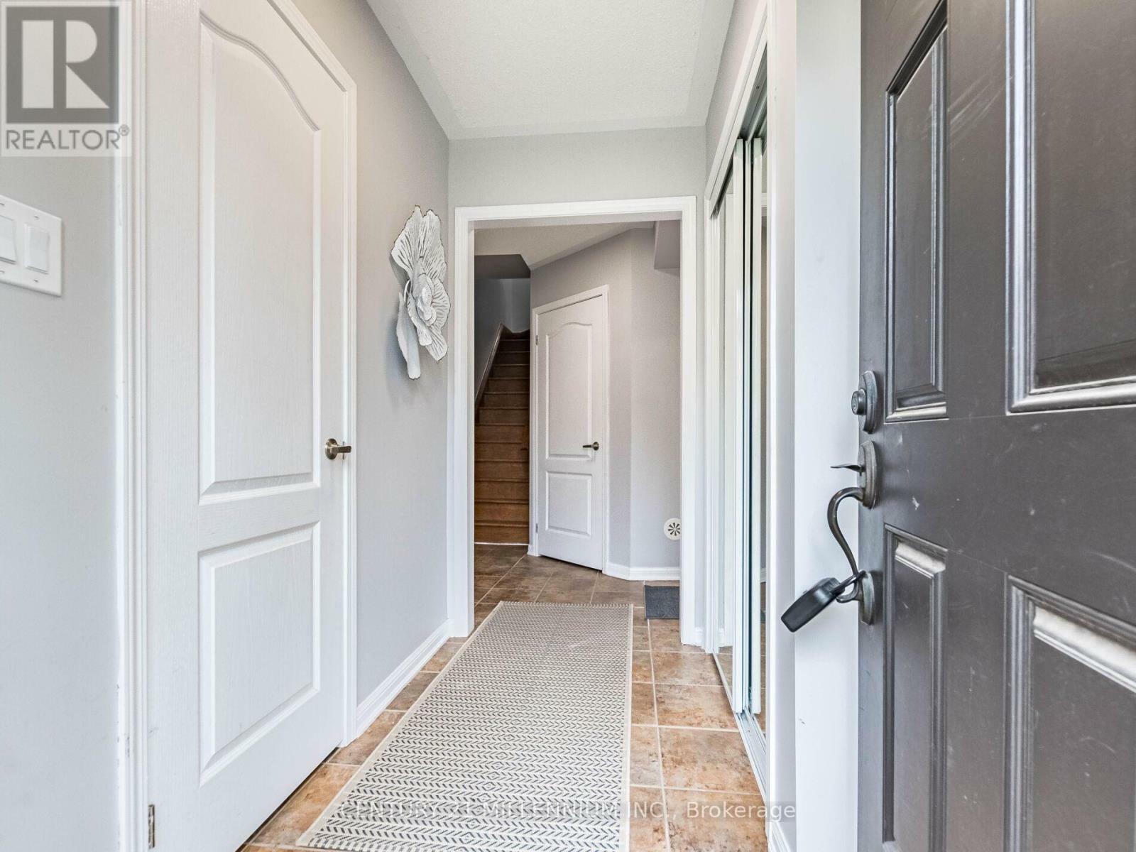 Property Photo: 260 Wetenhall Landing ON L9T 7B7
