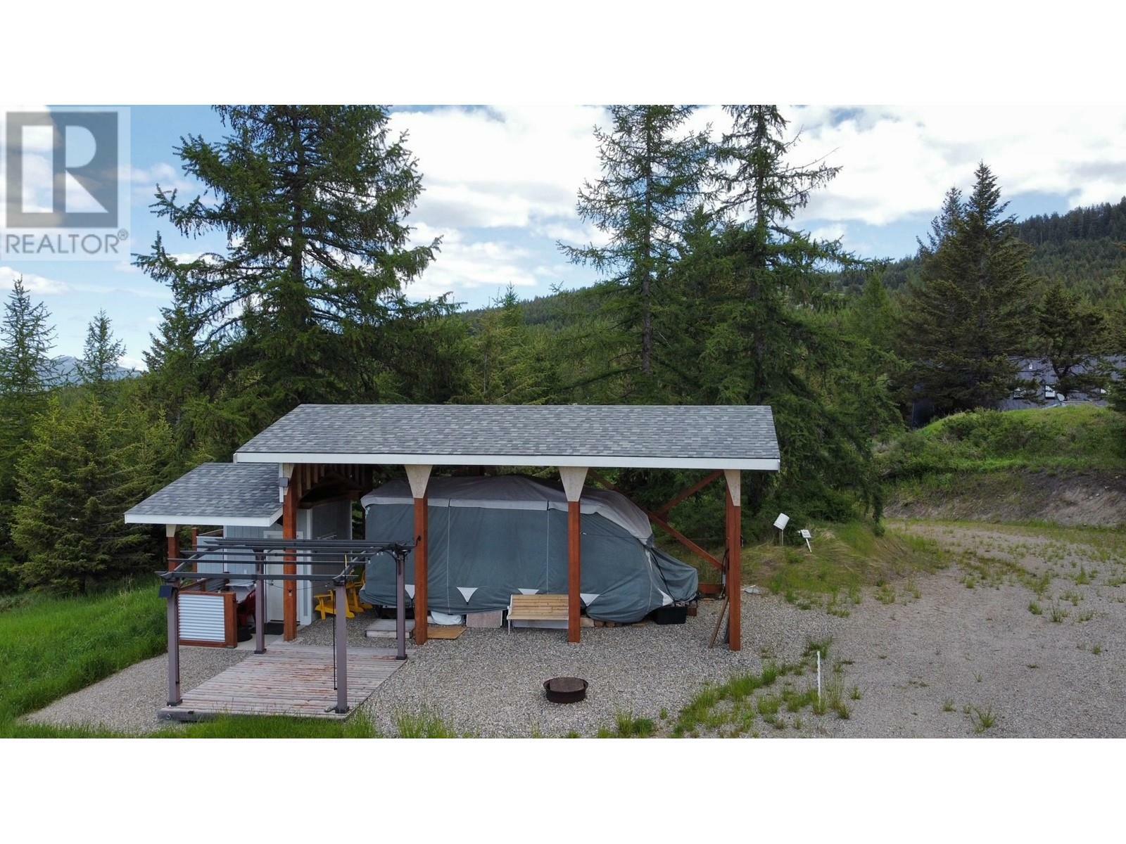 Photo de la propriété:  1284 Timberwolf Trail Road  BC V0H 1Y0 