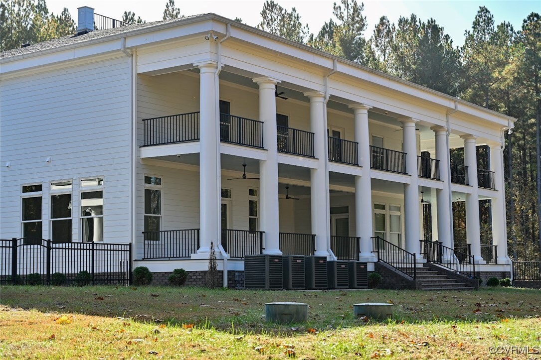 Property Photo: 7622 Farmville Road VA 23901