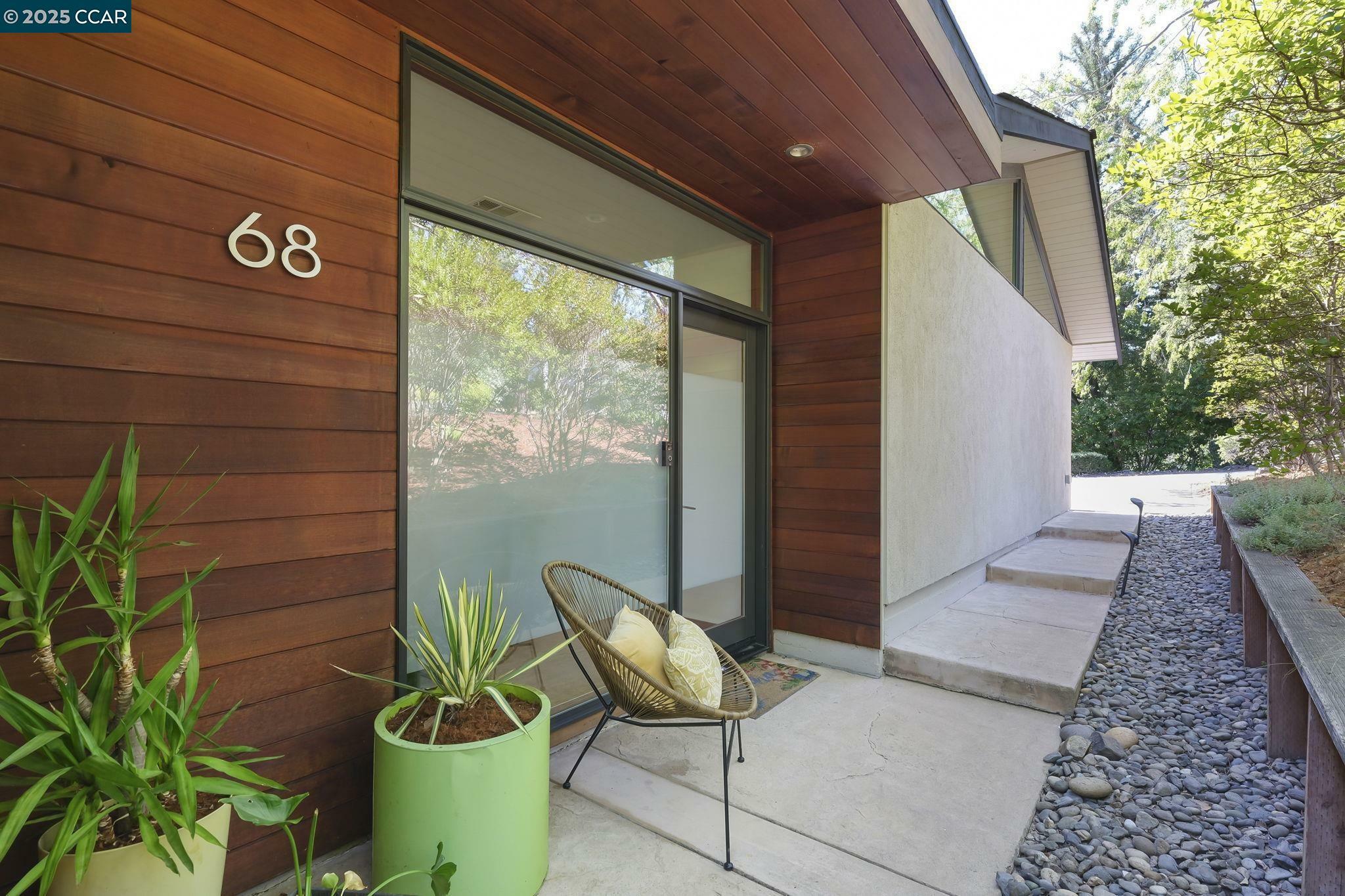Property Photo:  68 Terrace Rd  CA 94597 