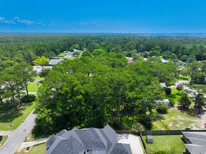 Property Photo:  Tbd Lakeview Street  FL 32569