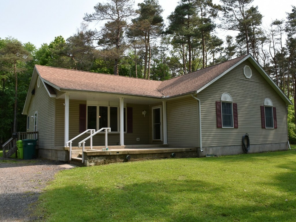 Property Photo: 16947 Lynn Road PA 16433