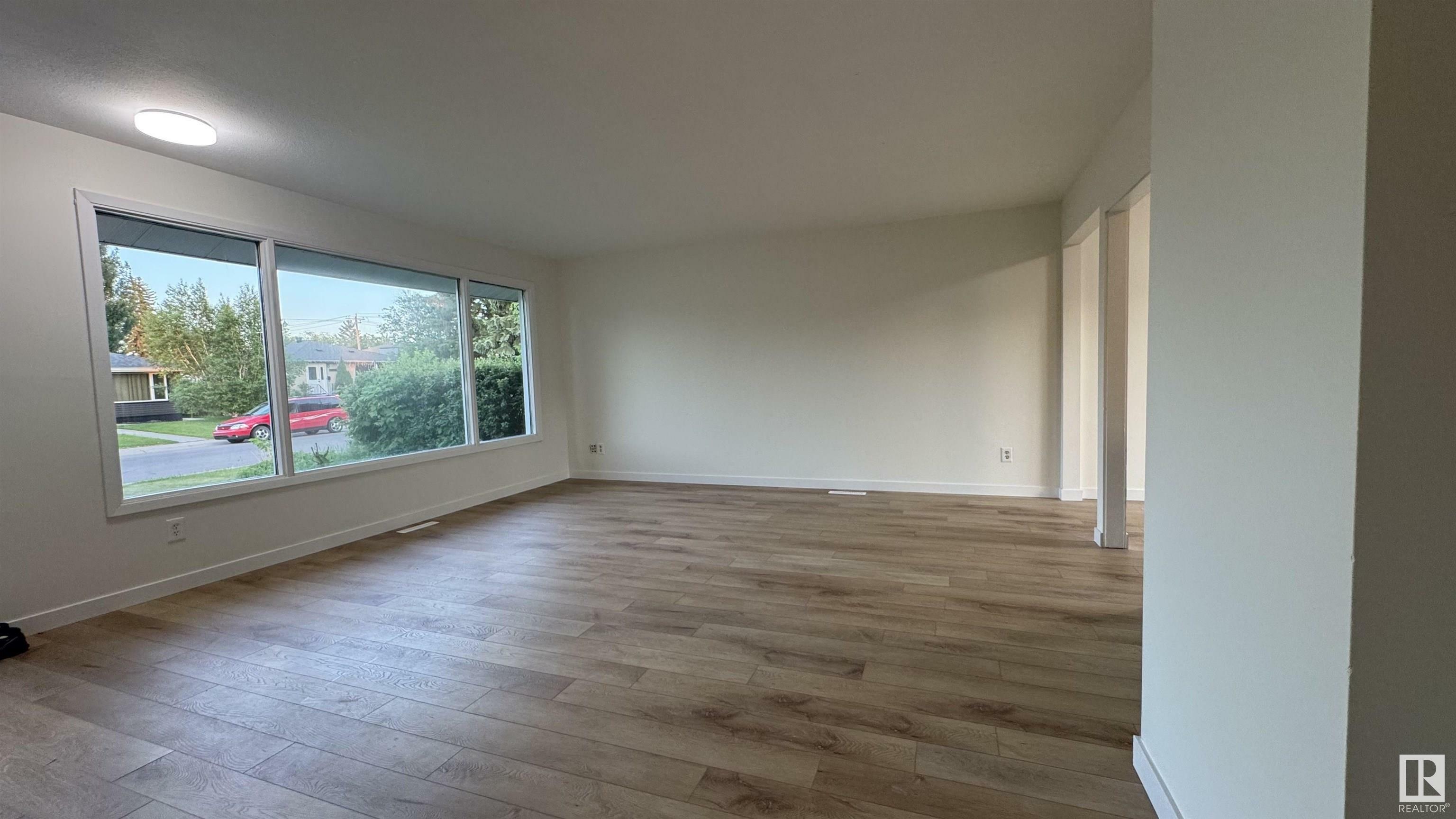 Property Photo: 12916 135 Street NW AB T5L 1Y2