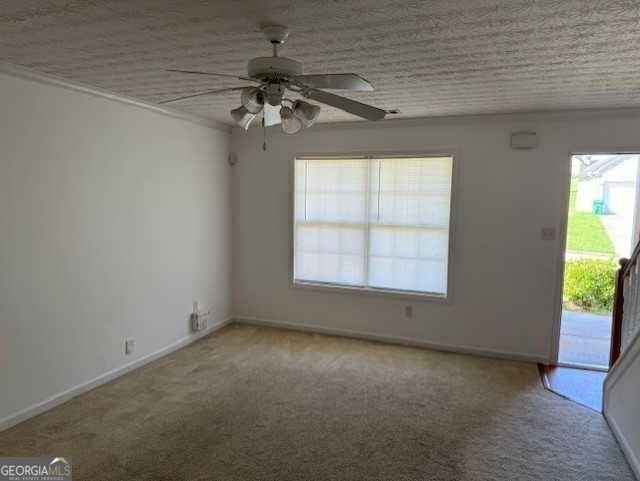 Property Photo: 6902 Malvern Court GA 30038