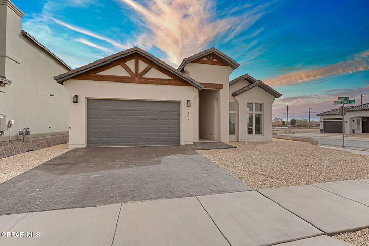 962 Keenland Avenue  El Paso TX 79932 photo
