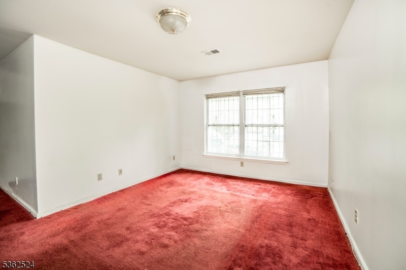 Property Photo: 125 S 8th St NJ 07107