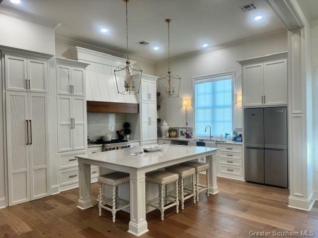 Property Photo: 4123 Oleander Drive LA 70605