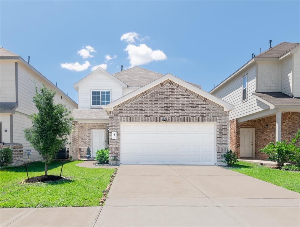 Property Photo:  24511 Lorenzo Glaze Trail  TX 77493 