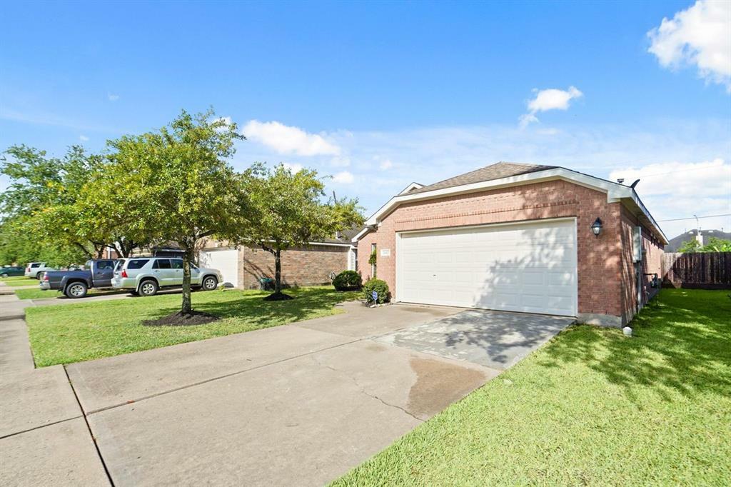 Property Photo: 2612 Cypress Springs Drive TX 77584