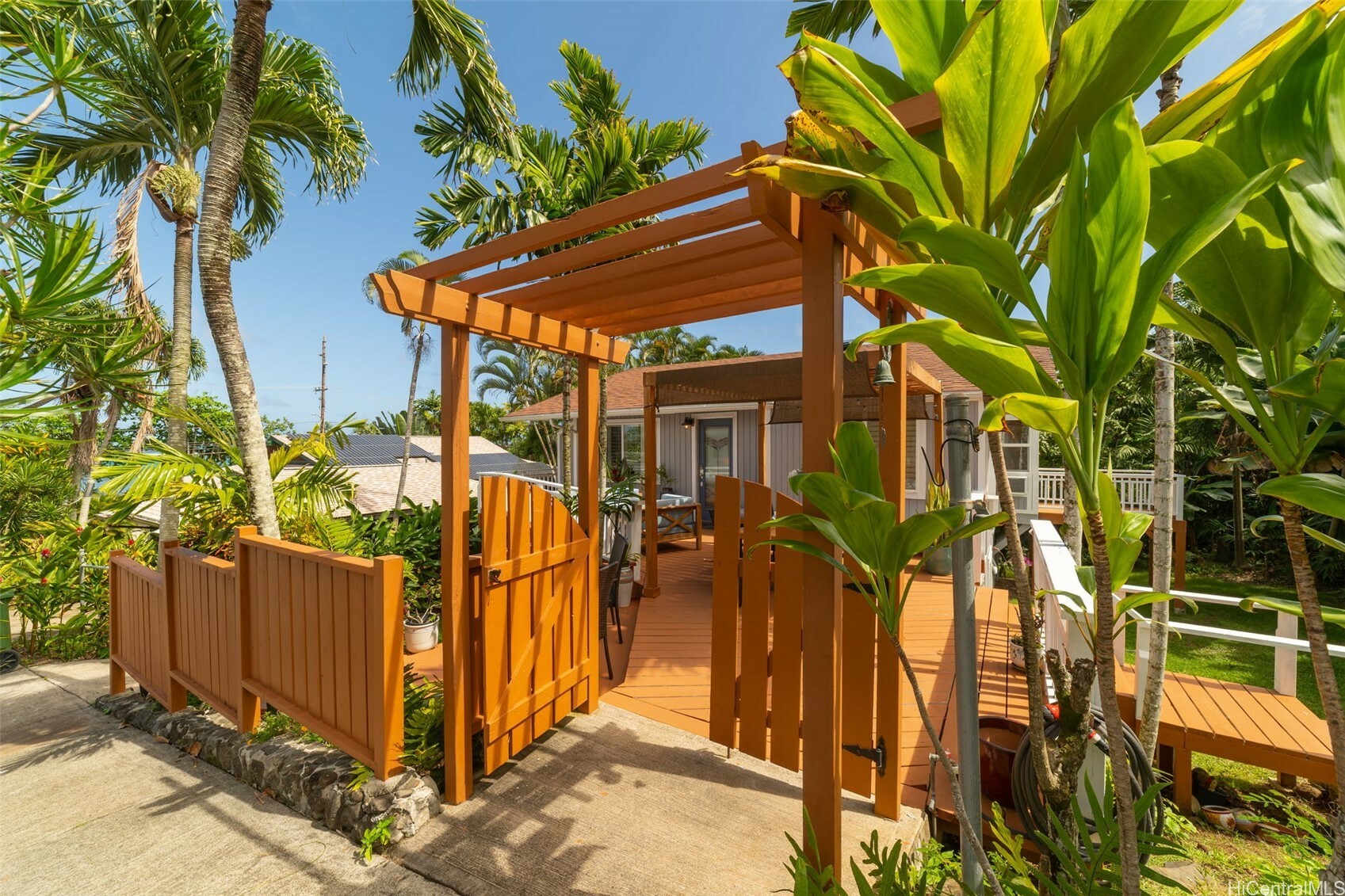 Property Photo: 51-010 Lau Place HI 96730