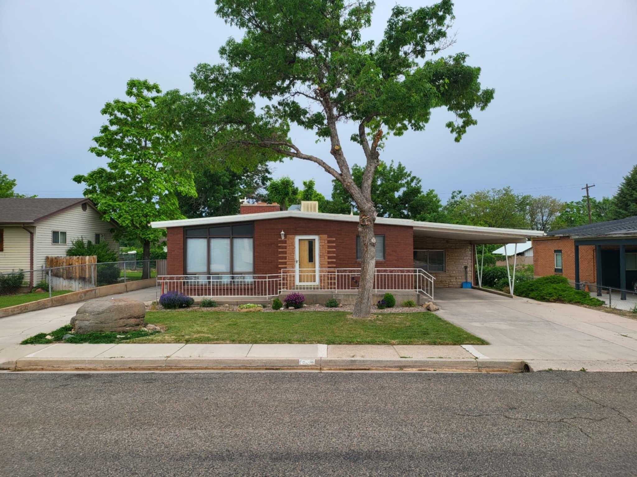 Property Photo: 345 N 600 W UT 84721