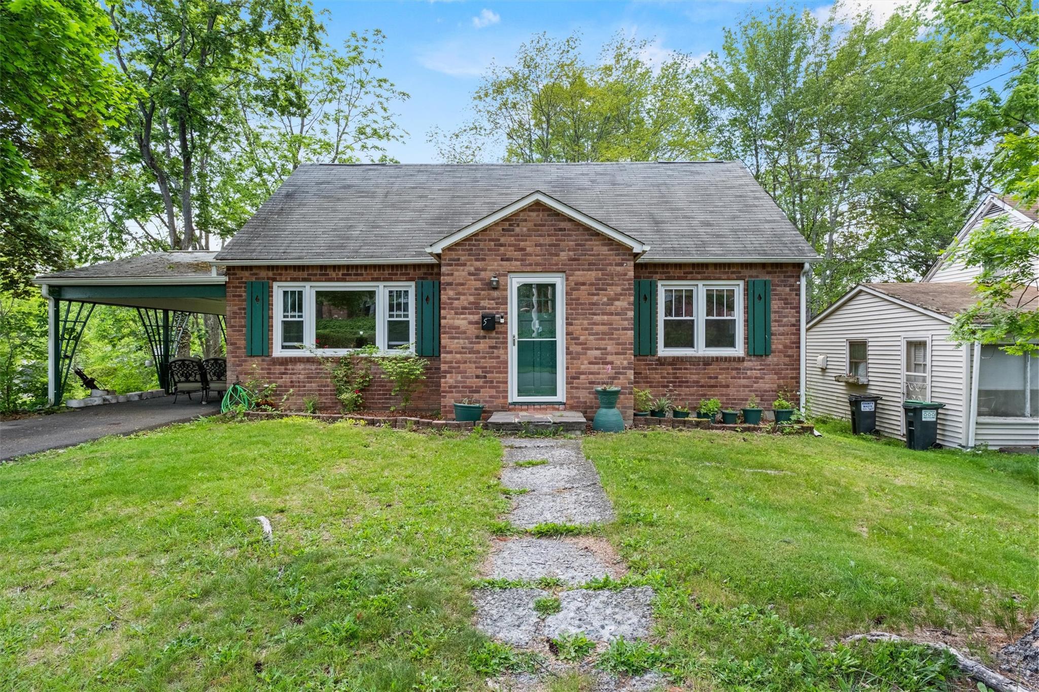 Property Photo: 5 Fairview Avenue NY 12561
