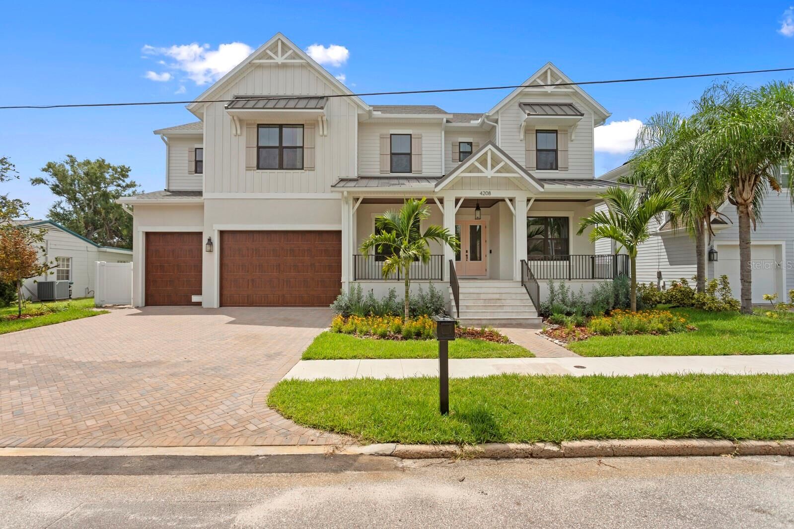 Property Photo:  4208 W Vasconia Street  FL 33629 