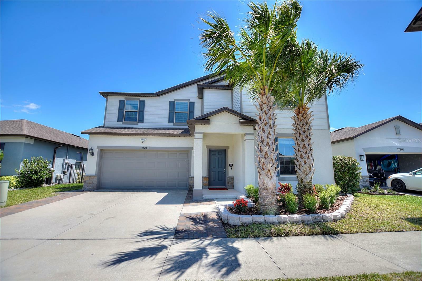 Property Photo: 17244 Goldcrest Loop FL 34714
