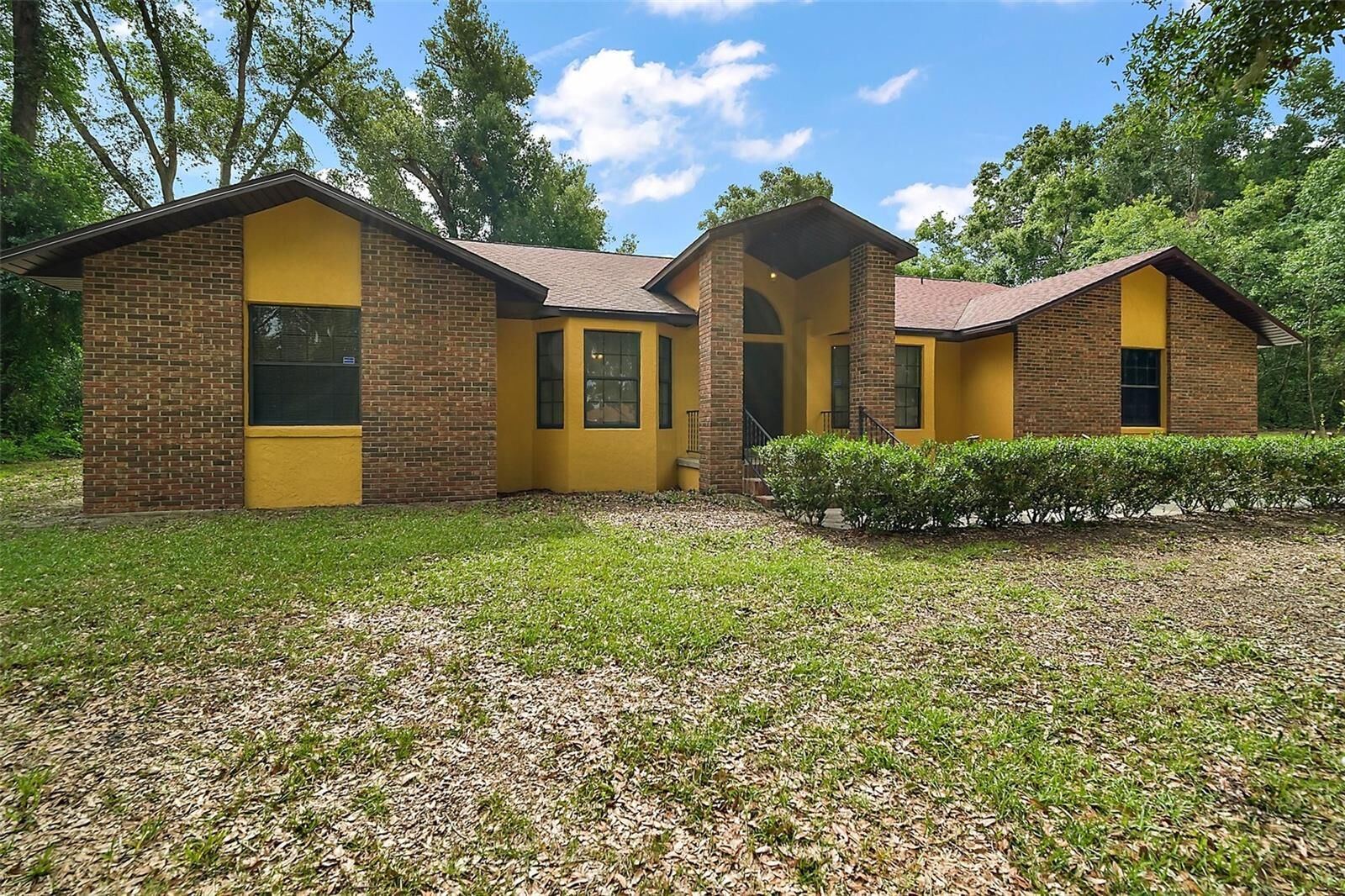Property Photo: 37236 Cherry Lake Road FL 34731