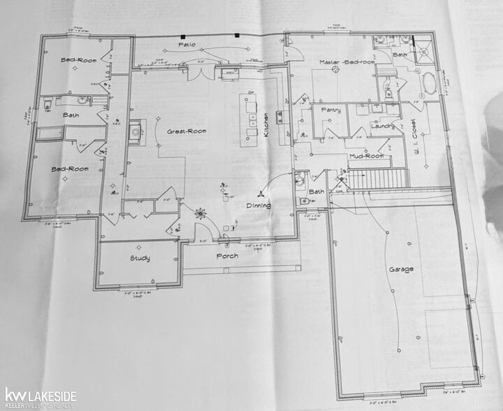 Property Photo:  4742 Rosy Drive  MI 48367 