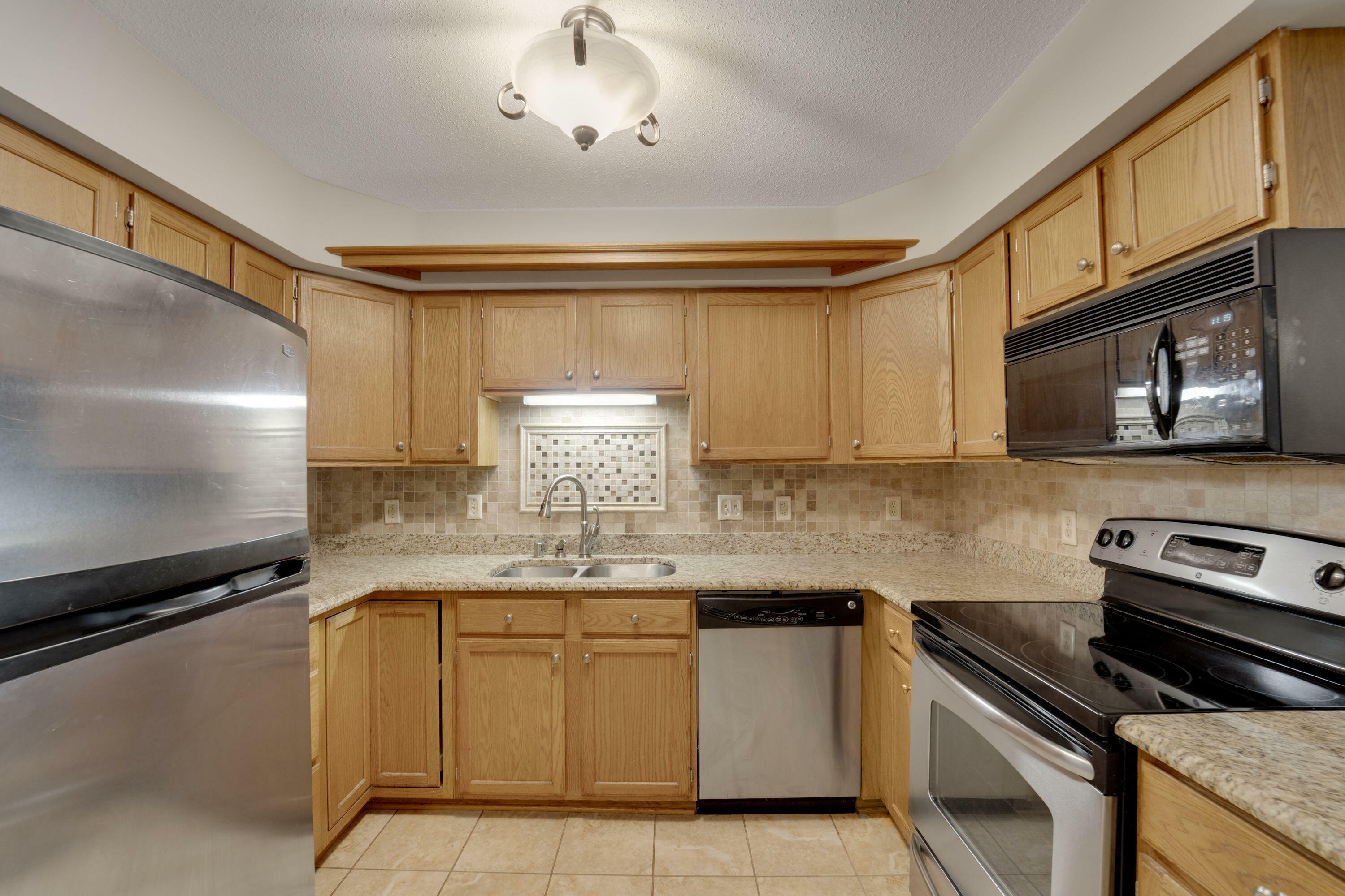 Property Photo: 10380 W Whitnall Edge Cir F WI 53132