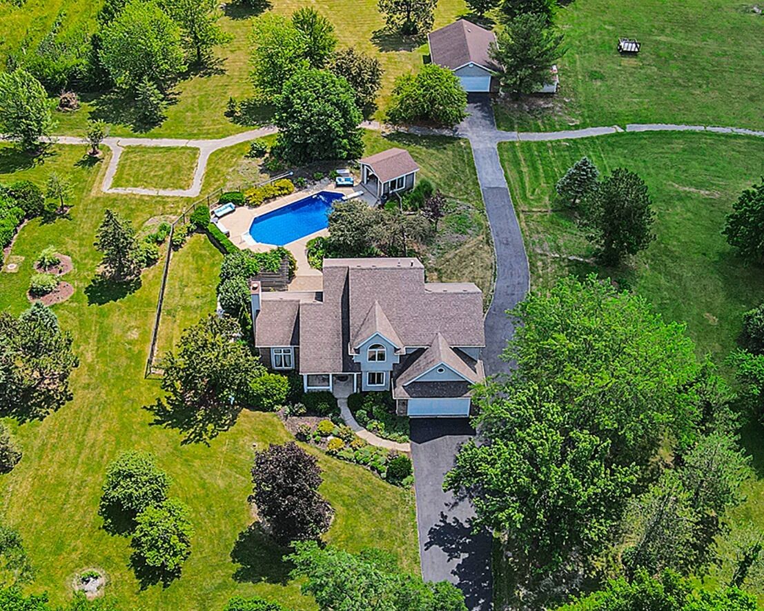 Property Photo: 23243 S Volbrecht Road IL 60417