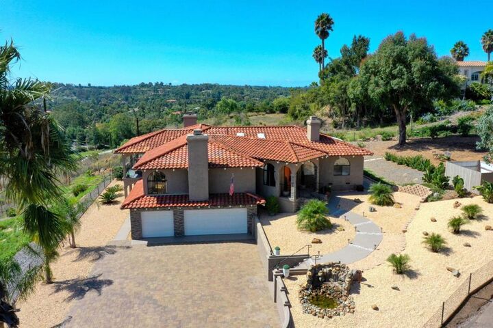 Property Photo: 7087 Rancho Santa Fe View Ct CA 92067