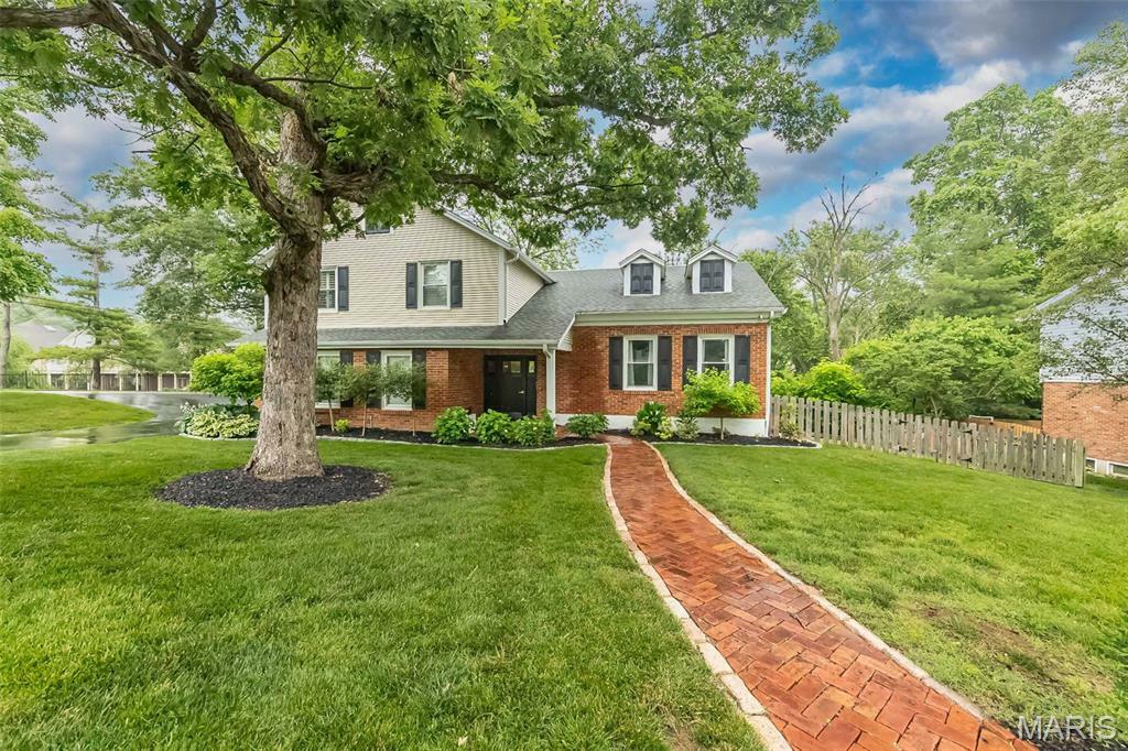 Property Photo: 2160 Grandview Drive MO 63131
