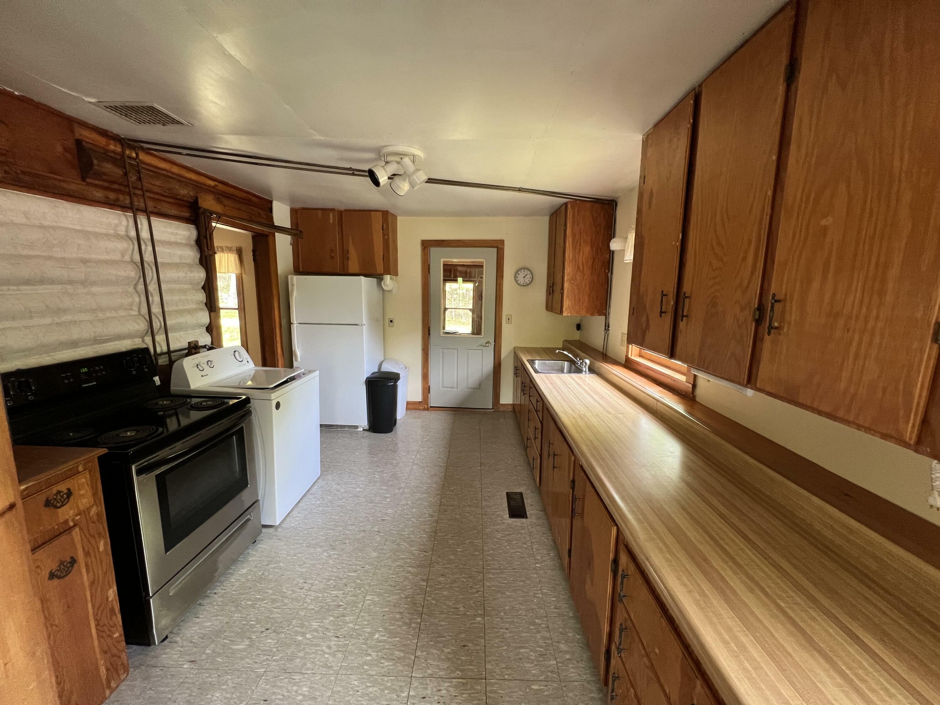 Property Photo: 388 Main Road ME 04417