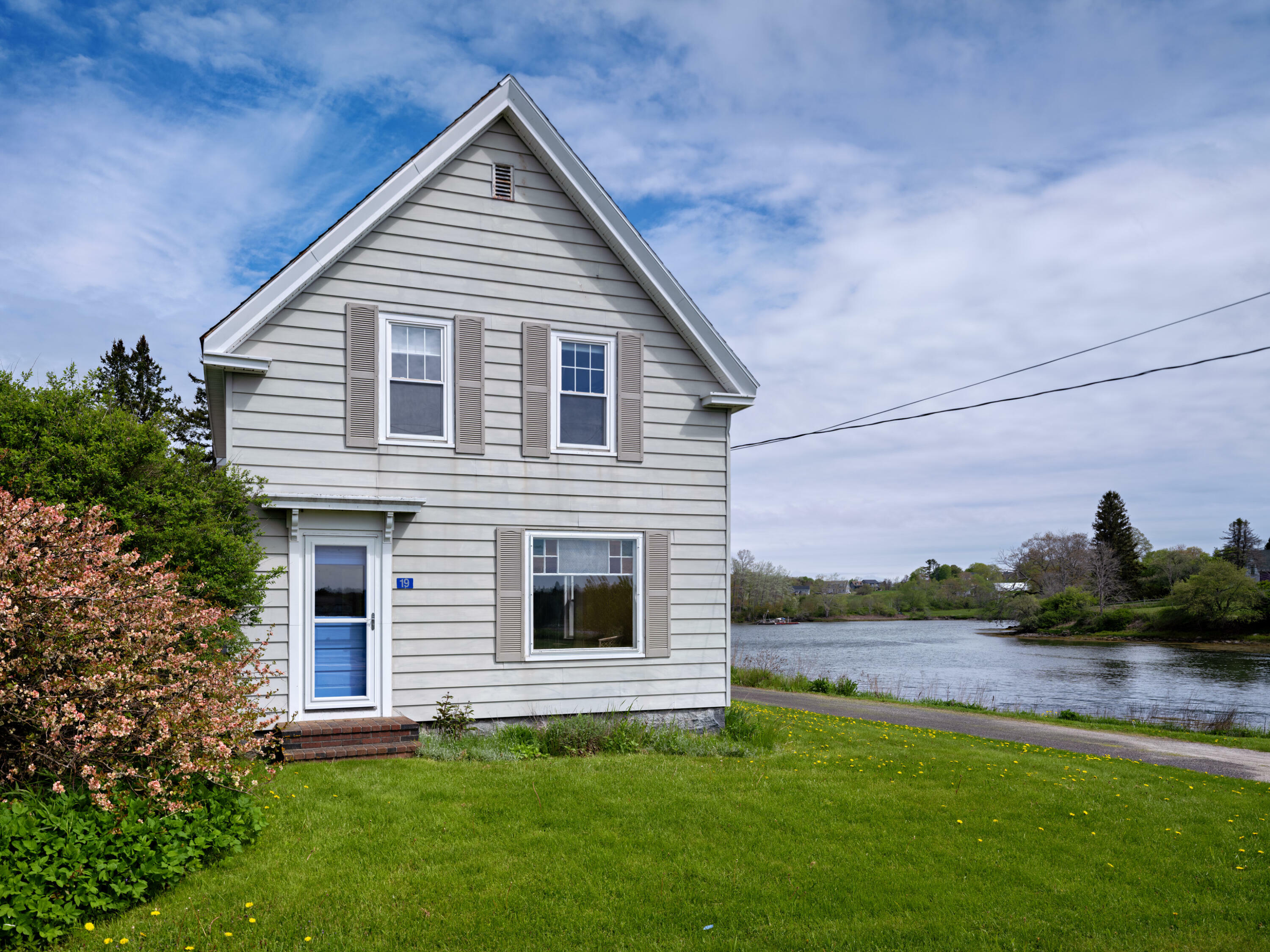 Property Photo: 19 Spruce Head Road ME 04858